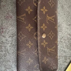 Louis Vuitton Brown Monogram Wallet*AUTHENTIC*